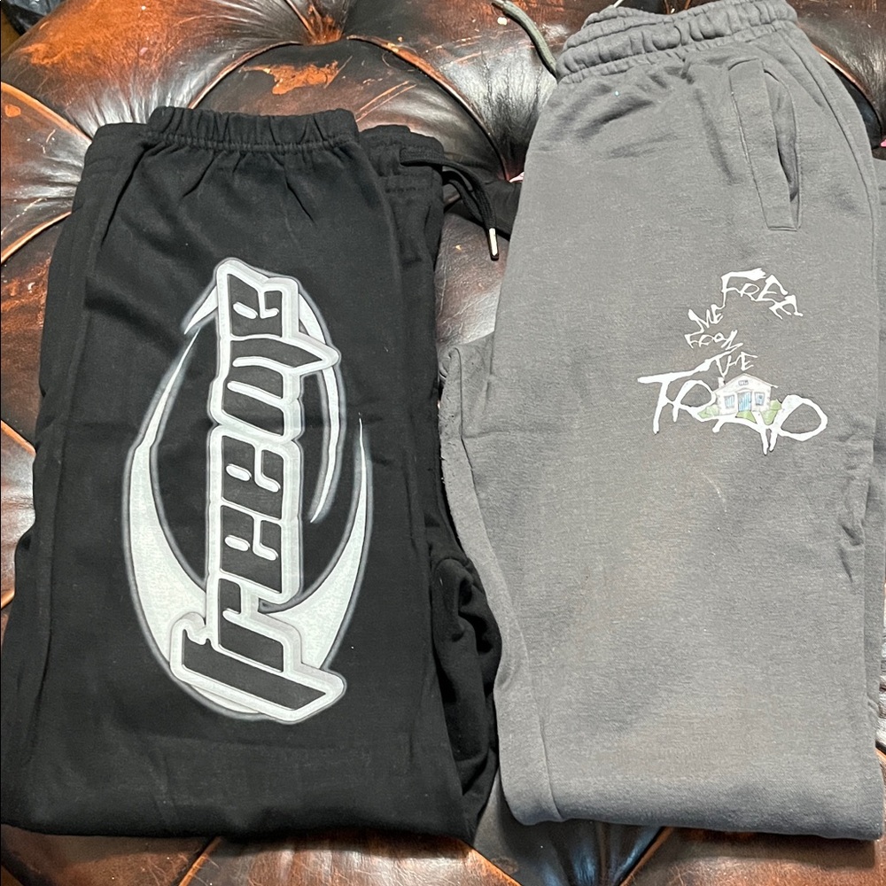 Men’s Black and Gray Sweatpants